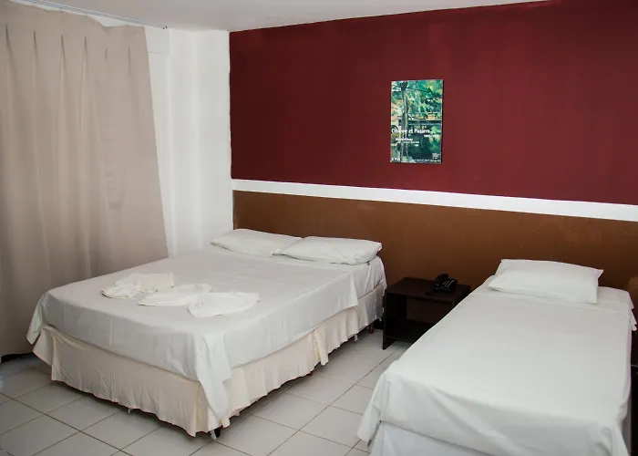 Hotel 3 estrelas: Hotel Antibes
