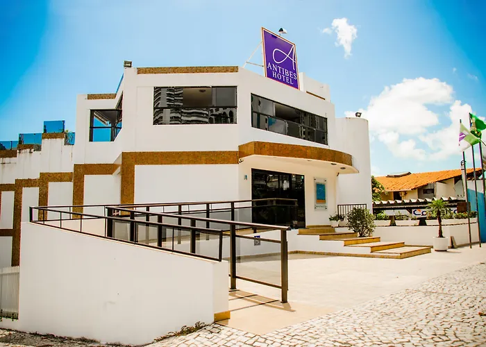 Hotel 3 estrelas: Hotel Antibes